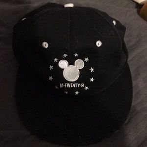 Vintage M-twenty-8 hat